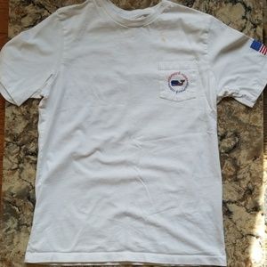 Vineyard Vines t-shirt